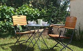 Studio En Rez De Jardin Le Clos Des Cent Vignes A Beaune